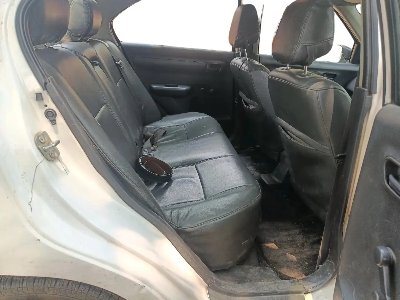 2015 Maruti Swift Dzire TOUR DIESEL, Diesel, Manual, 1,47,104 km, interior
