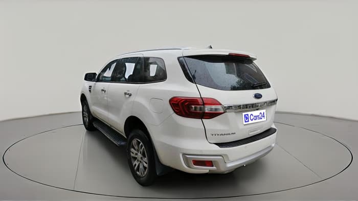 2018 Ford Endeavour TITANIUM 2.2 4X2 AT, Diesel, Automatic, 1,84,730 km, exterior