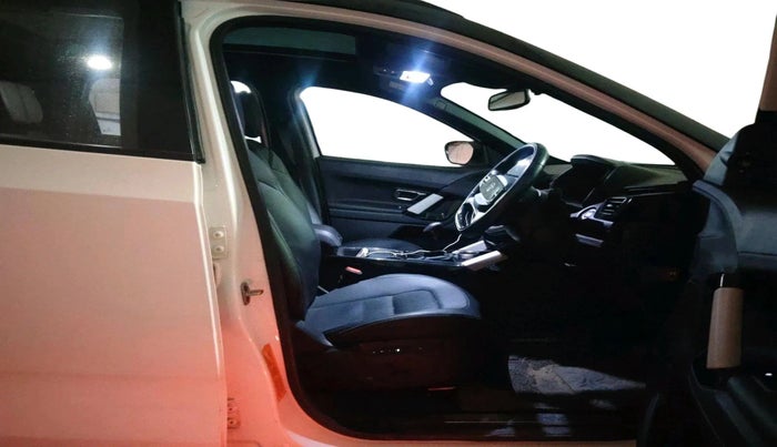 2024 Tata Harrier FEARLESS PLUS DUAL TONE, Diesel, Manual, 37,554 km, interior