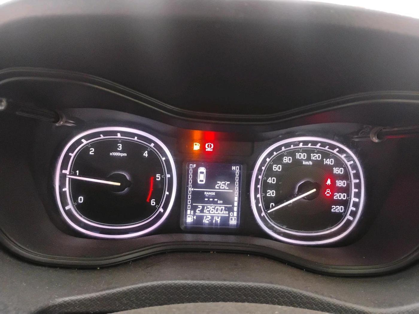 2016 Maruti Vitara Brezza ZDI, Diesel, Manual, 2,12,600 km, interior