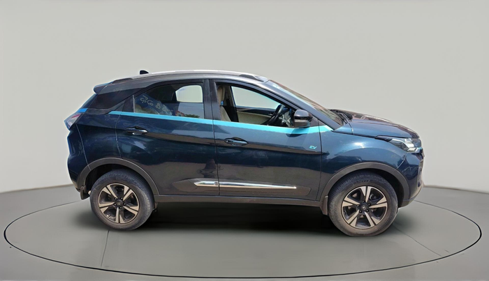 2022 Tata NEXON EV XZ PLUS LUX, Electric, Automatic, 37,153 km, exterior