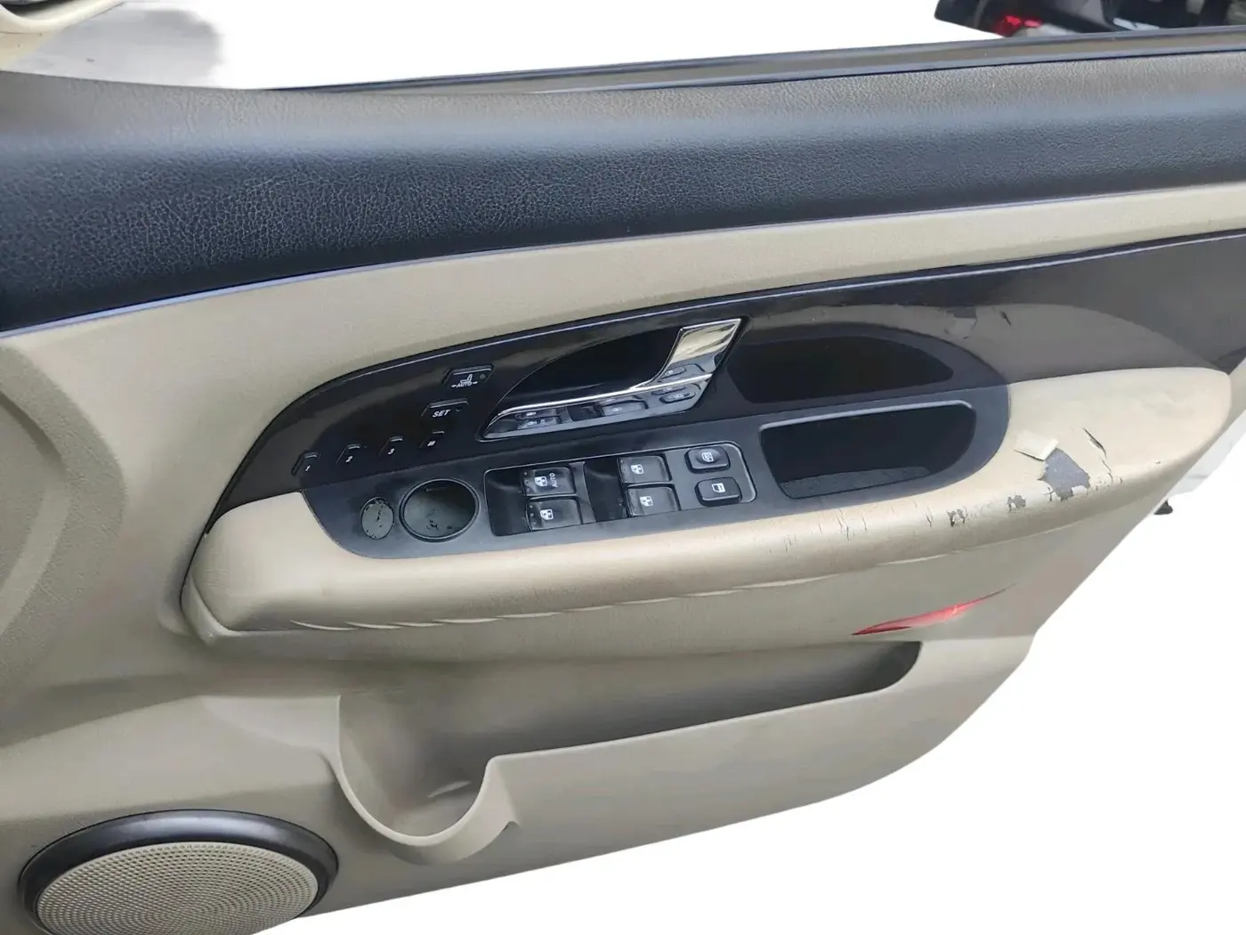 2015 Ssangyong Rexton RX7, Diesel, Automatic, 74,999 km, interior