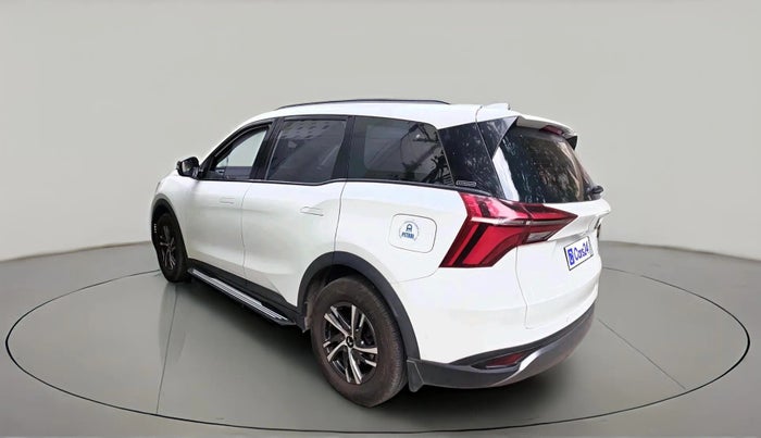 2024 Mahindra XUV700 AX 5 P MT 7 STR, Petrol, Manual, 16,432 km, exterior