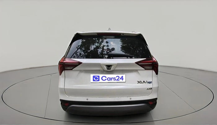 2024 Mahindra XUV700 AX 5 P MT 7 STR, Petrol, Manual, 16,432 km, exterior