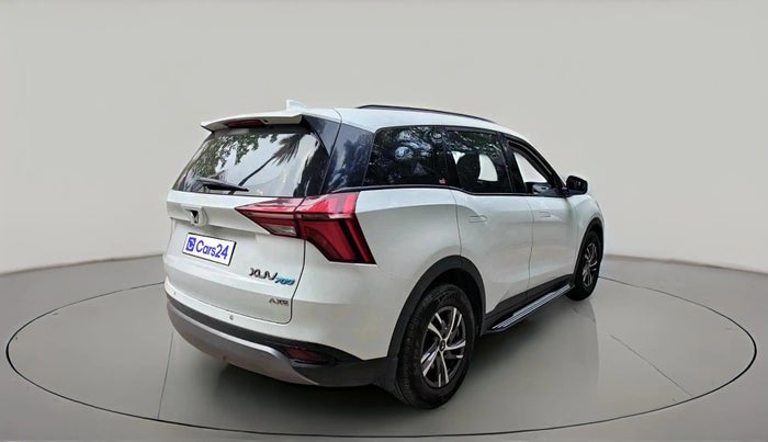 2024 Mahindra XUV700 AX 5 P MT 7 STR, Petrol, Manual, 16,432 km, exterior