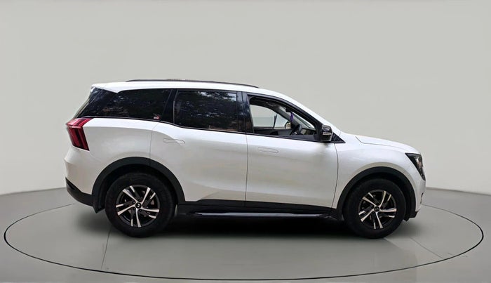 2024 Mahindra XUV700 AX 5 P MT 7 STR, Petrol, Manual, 16,432 km, exterior