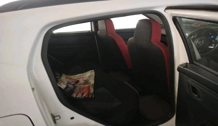 2022 Renault Kwid RXT 1.0, Petrol, Manual, 15,724 km, interior