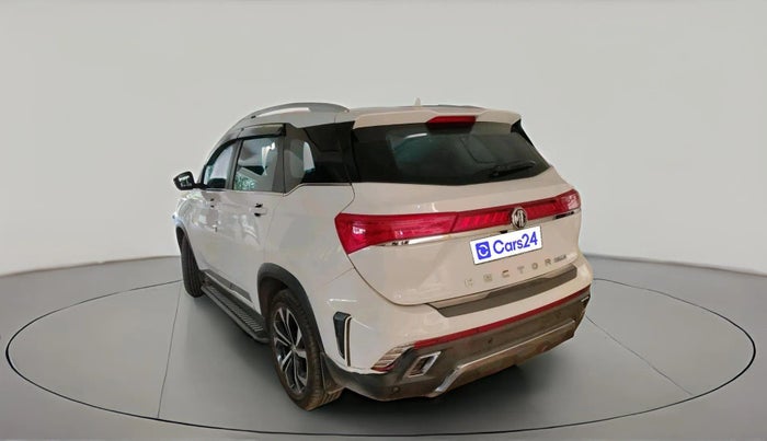 2023 MG HECTOR PLUS SHARP PRO 1.5 PETROL TURBO CVT 7 STR, Petrol, Automatic, 12,488 km, exterior