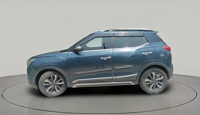 2020 Mahindra XUV300 W8 (O) 1.2 PETROL, Petrol, Manual, 95,721 km, exterior