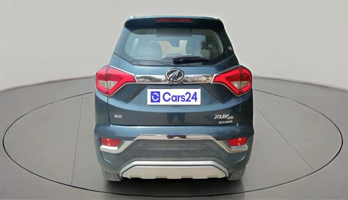 2020 Mahindra XUV300 W8 (O) 1.2 PETROL, Petrol, Manual, 95,721 km, exterior