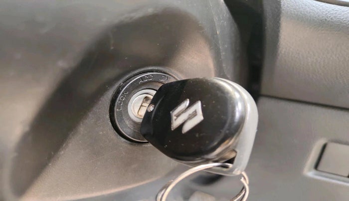 2019 Maruti Swift VXI, Petrol, Manual, 85,131 km, interior