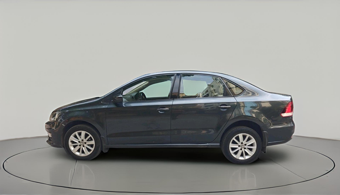 2016 Volkswagen Vento HIGHLINE 1.5 AT, Diesel, Automatic, 1,04,818 km, exterior