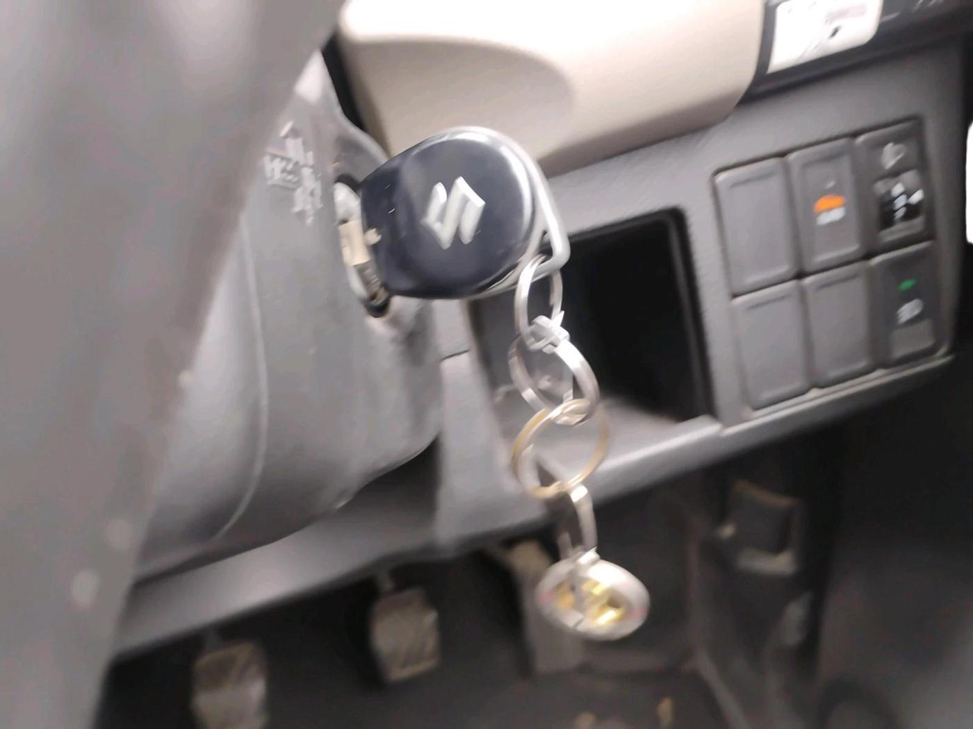 2015 Maruti Wagon R 1.0 VXI, Petrol, Manual, 41,408 km, interior