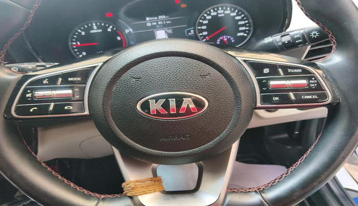 2020 KIA SELTOS GTX PLUS AT 1.5 DIESEL, Diesel, Automatic, 94,861 km, interior