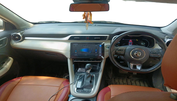 2023 MG ASTOR SMART 1.5 CVT, Petrol, Automatic, 33,958 km, interior