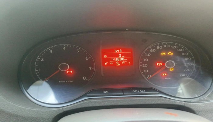 2011 Volkswagen Vento HIGHLINE 1.6 MPI, Petrol, Manual, 1,43,800 km, interior