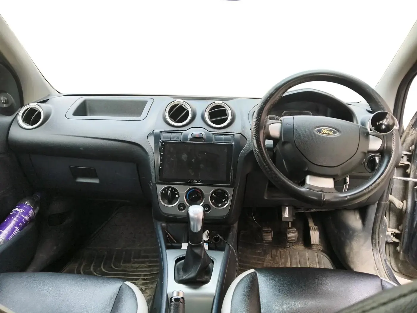 2012 Ford Fiesta Classic CLXI 1.6 PETROL, CNG, Manual, 91,381 km, interior