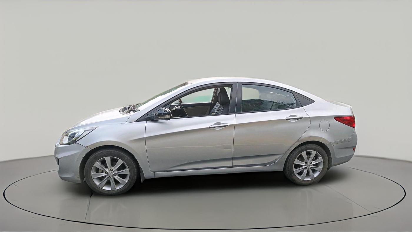 2013 Hyundai Verna FLUIDIC 1.6 CRDI SX, Diesel, Manual, 93,168 km, exterior