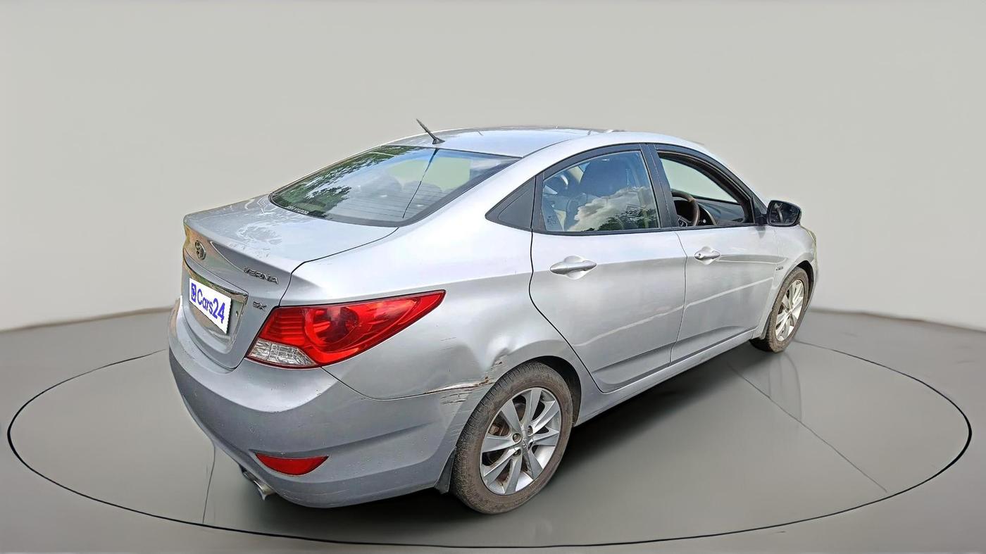 2013 Hyundai Verna FLUIDIC 1.6 CRDI SX, Diesel, Manual, 93,168 km, exterior