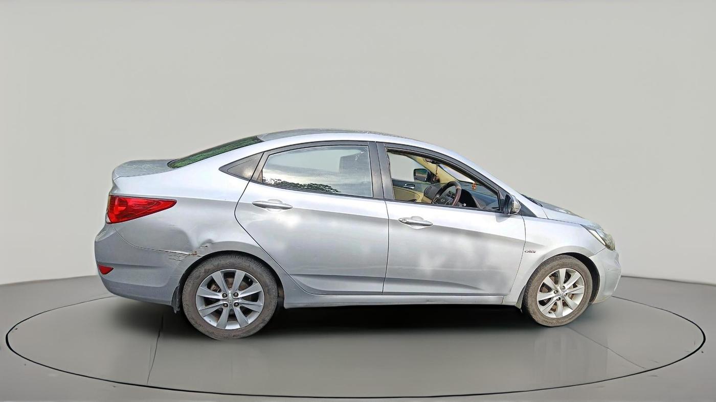 2013 Hyundai Verna FLUIDIC 1.6 CRDI SX, Diesel, Manual, 93,168 km, exterior
