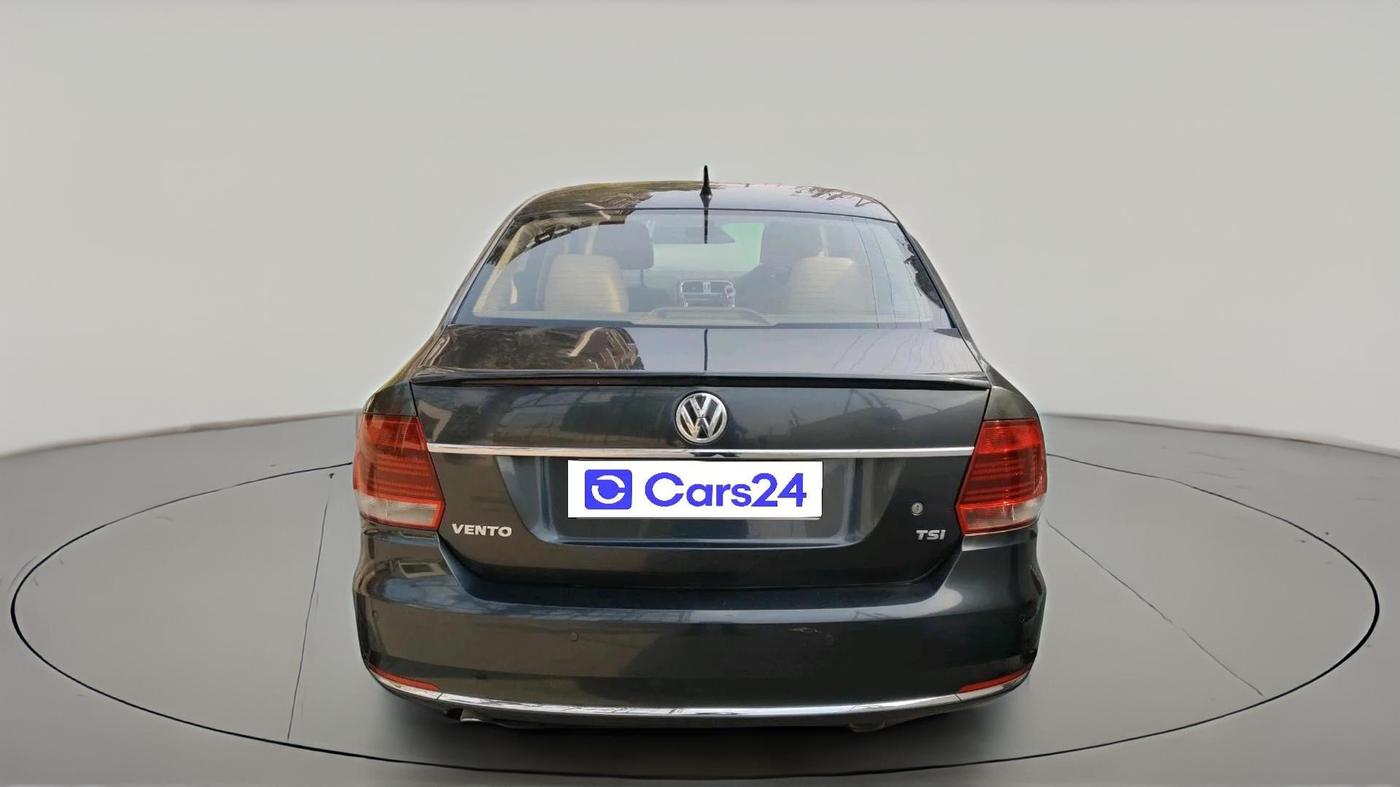 2016 Volkswagen Vento 1.2 TSI HIGHLINE PLUS AT, Petrol, Automatic, 72,950 km, exterior