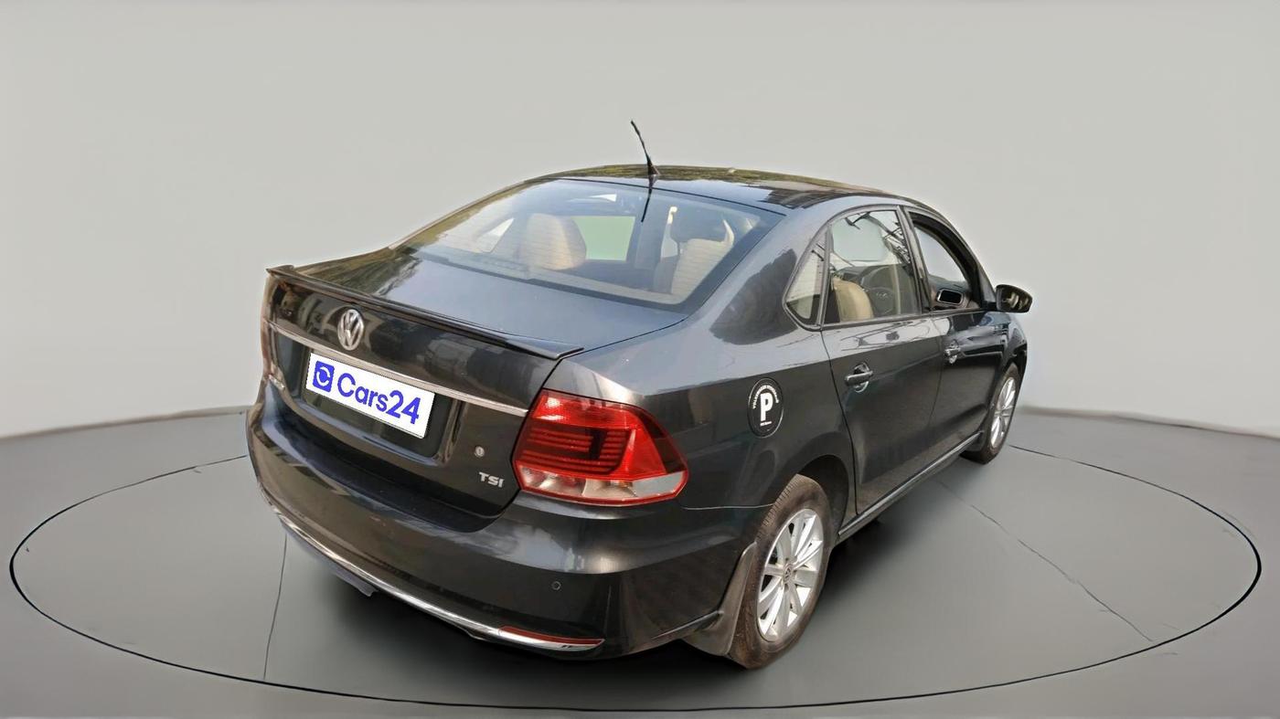 2016 Volkswagen Vento 1.2 TSI HIGHLINE PLUS AT, Petrol, Automatic, 72,950 km, exterior