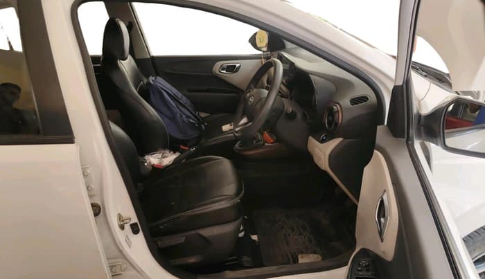 2021 Hyundai AURA SX 1.2, Petrol, Manual, 31,563 km, interior