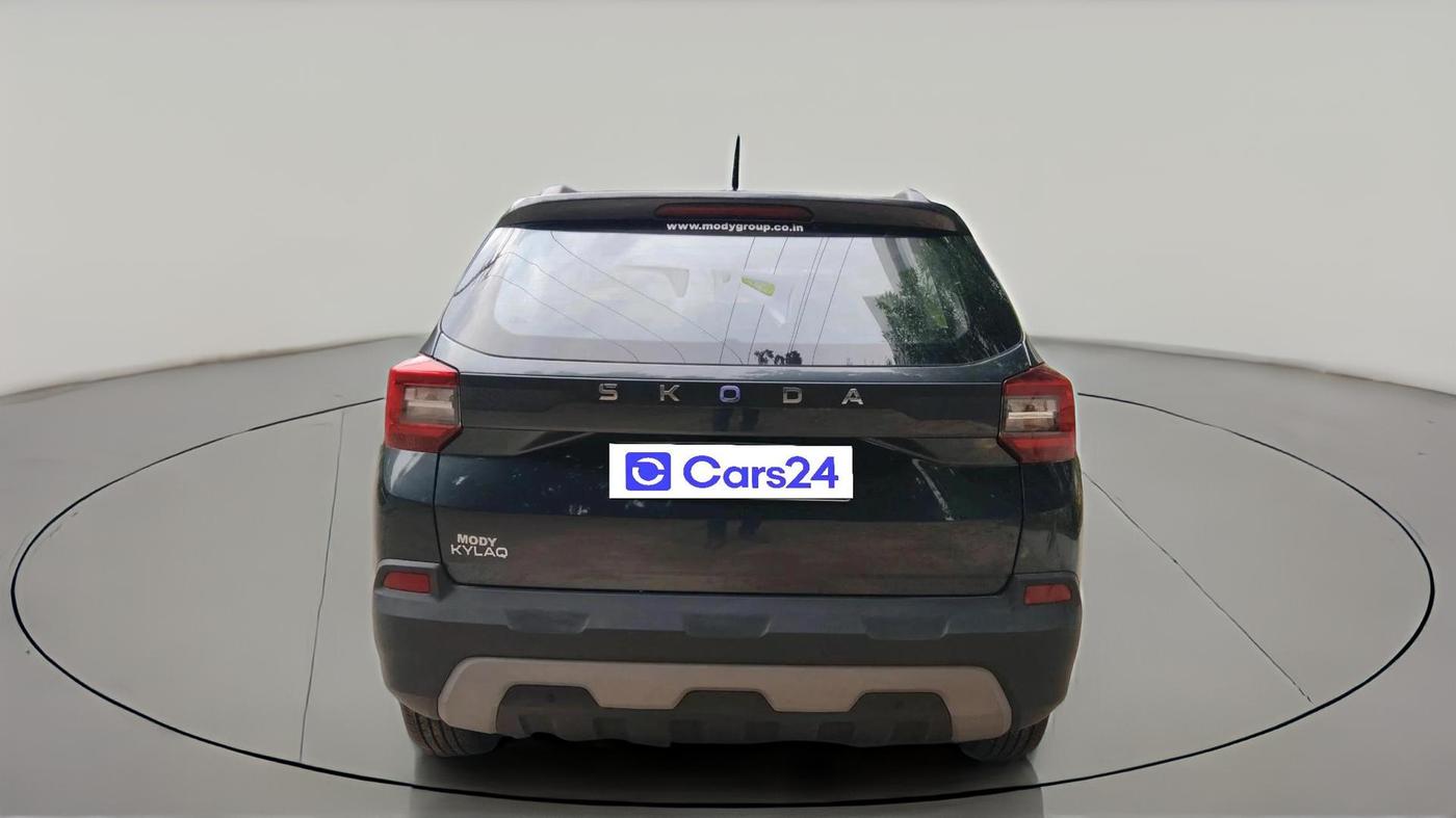 2025 Skoda Kylaq Signature, Petrol, Manual, 918 km, exterior