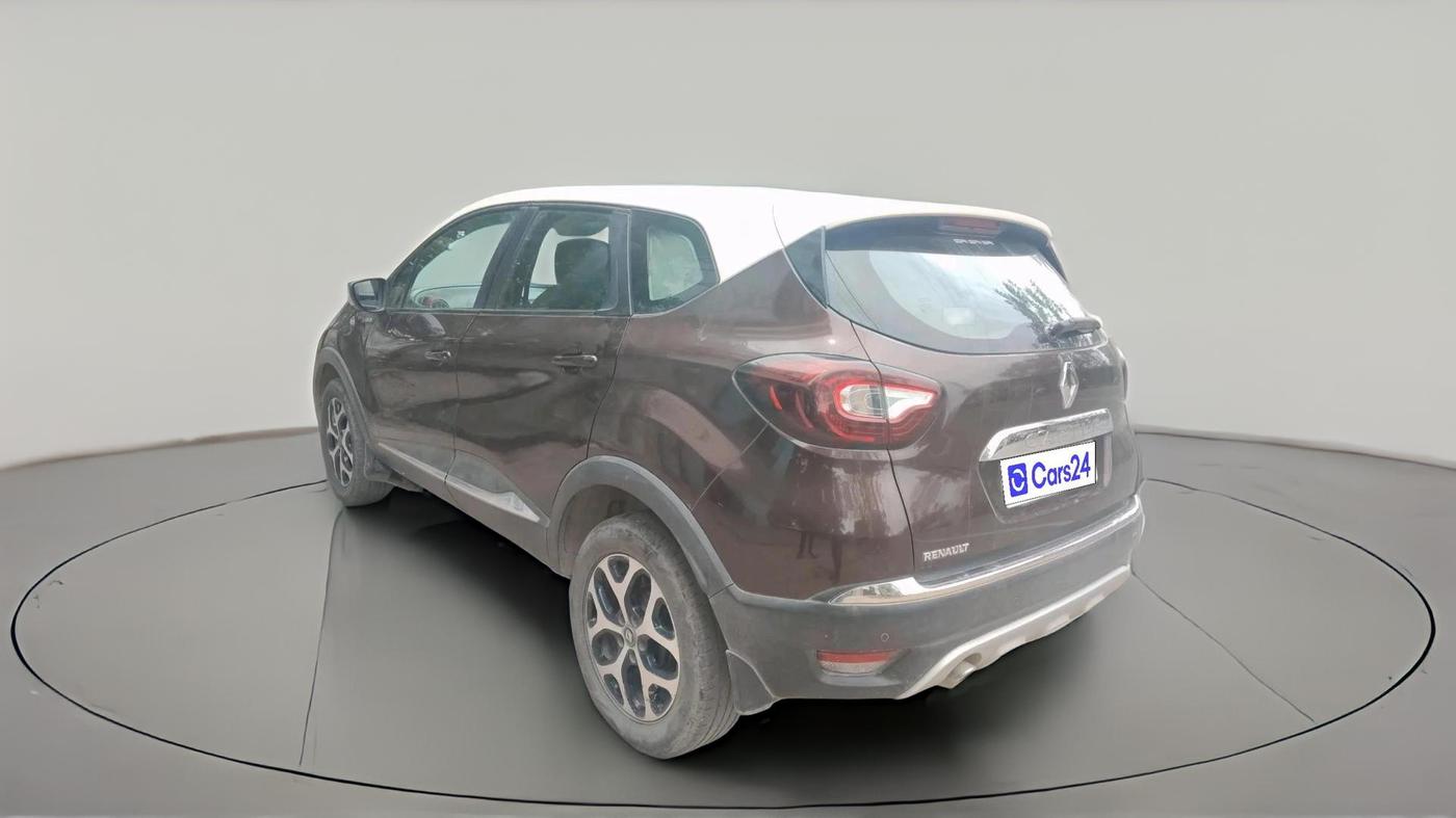 2017 Renault Captur RXT PETROL DUAL TONE, Petrol, Manual, 1,31,896 km, exterior
