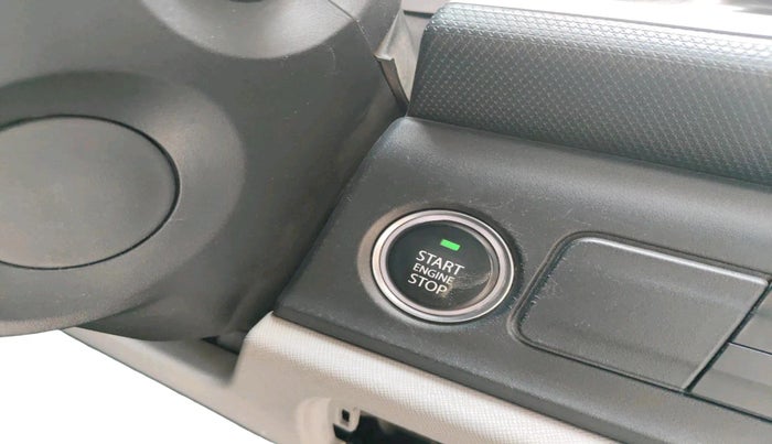 2020 Tata ALTROZ XZ PETROL, Petrol, Manual, 45,995 km, interior