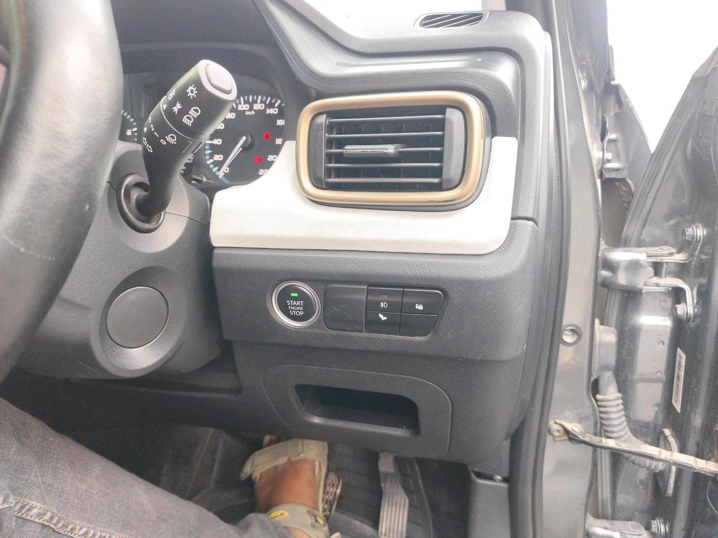 2023 Tata PUNCH ACCOMPLISHED AMT, Petrol, Automatic, 41,620 km, interior