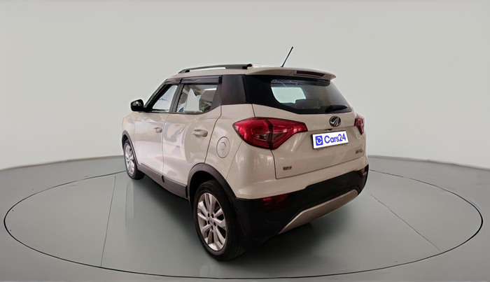 2019 Mahindra XUV300 W8 1.5 DIESEL, Diesel, Manual, 1,16,442 km, exterior