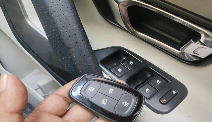 2023 Tata Safari XZA PLUS, Diesel, Automatic, 64,339 km, interior