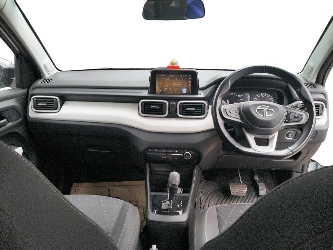 2022 Tata PUNCH CREATIVE  AMT, Petrol, Automatic, 16,492 km, interior