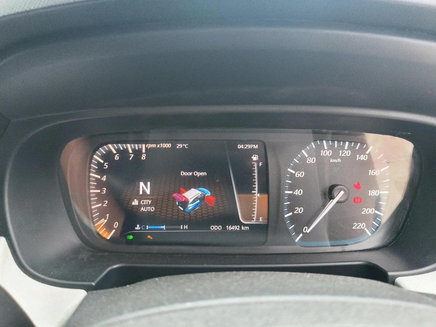 2022 Tata PUNCH CREATIVE  AMT, Petrol, Automatic, 16,492 km, interior