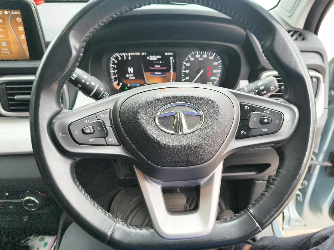 2022 Tata PUNCH CREATIVE  AMT, Petrol, Automatic, 16,492 km, interior
