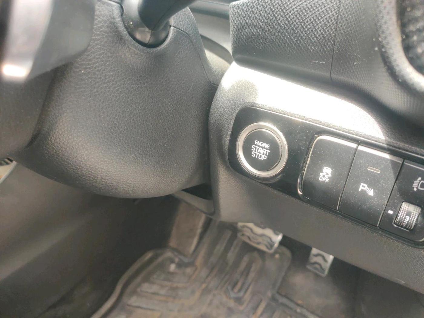 2022 KIA SONET GTX PLUS 1.5 AT, Diesel, Automatic, 1,21,584 km, interior