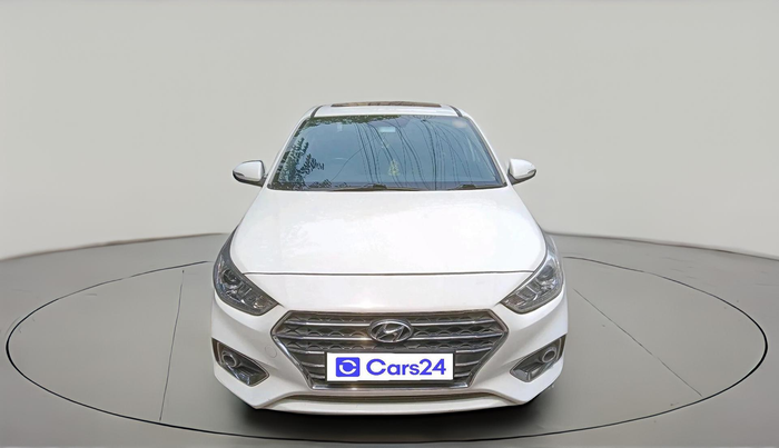 2017 Hyundai Verna 1.6 CRDI SX + AT, Diesel, Automatic, 84,539 km, exterior