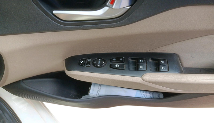 2017 Hyundai Verna 1.6 CRDI SX + AT, Diesel, Automatic, 84,539 km, interior
