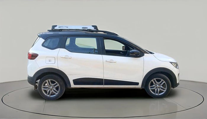 2022 Renault TRIBER RXZ AMT, Petrol, Automatic, 38,678 km, exterior