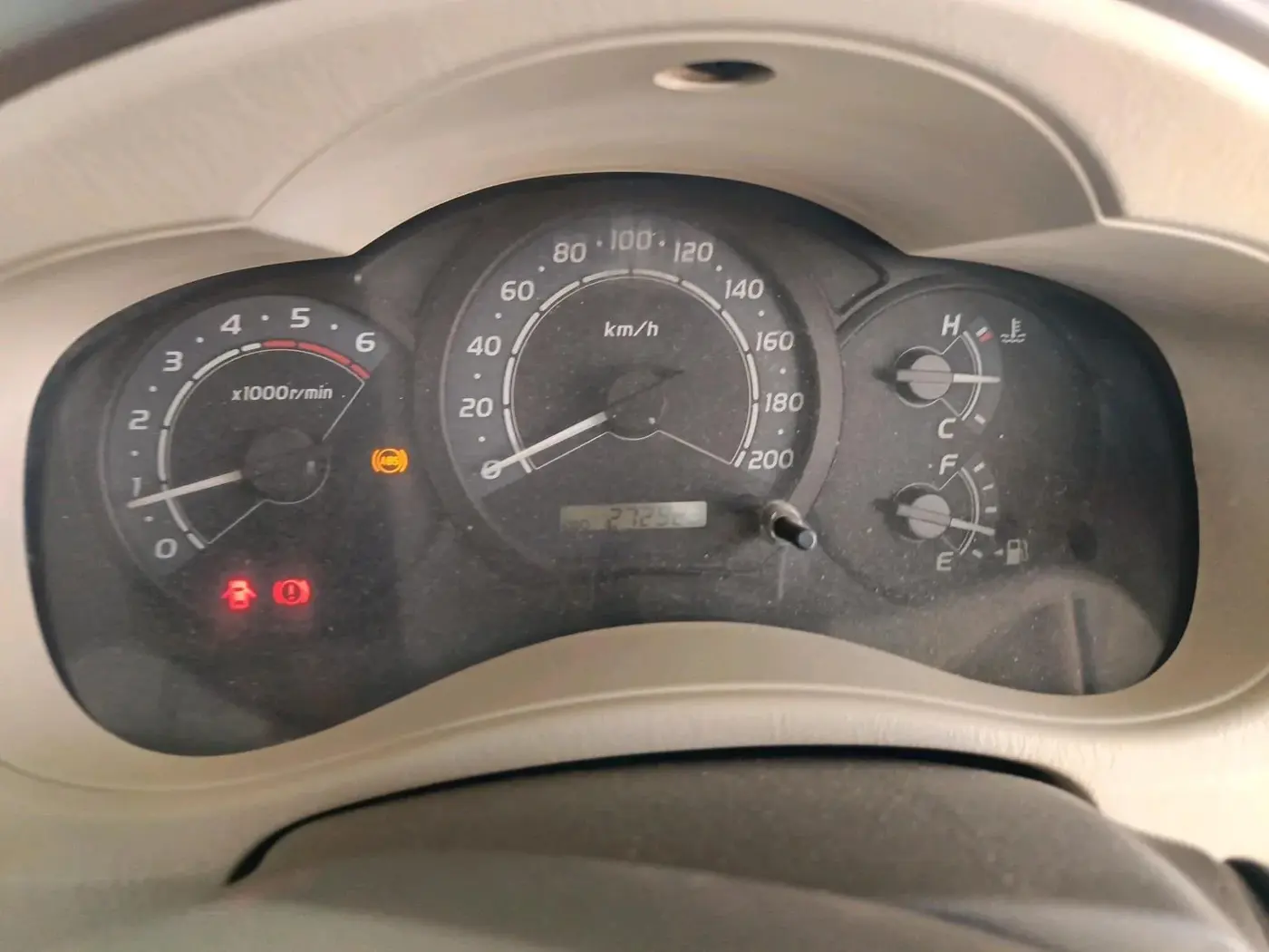 2007 Toyota Innova V 2.5 8 STR, Diesel, Manual, 2,72,923 km, interior