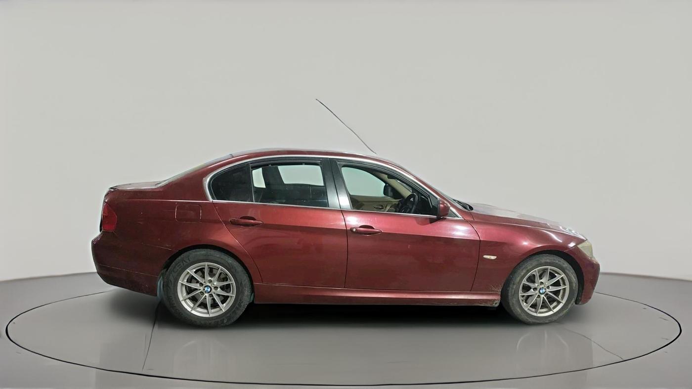 2011 BMW 3 Series 320d, Diesel, Automatic, 1,71,091 km, exterior
