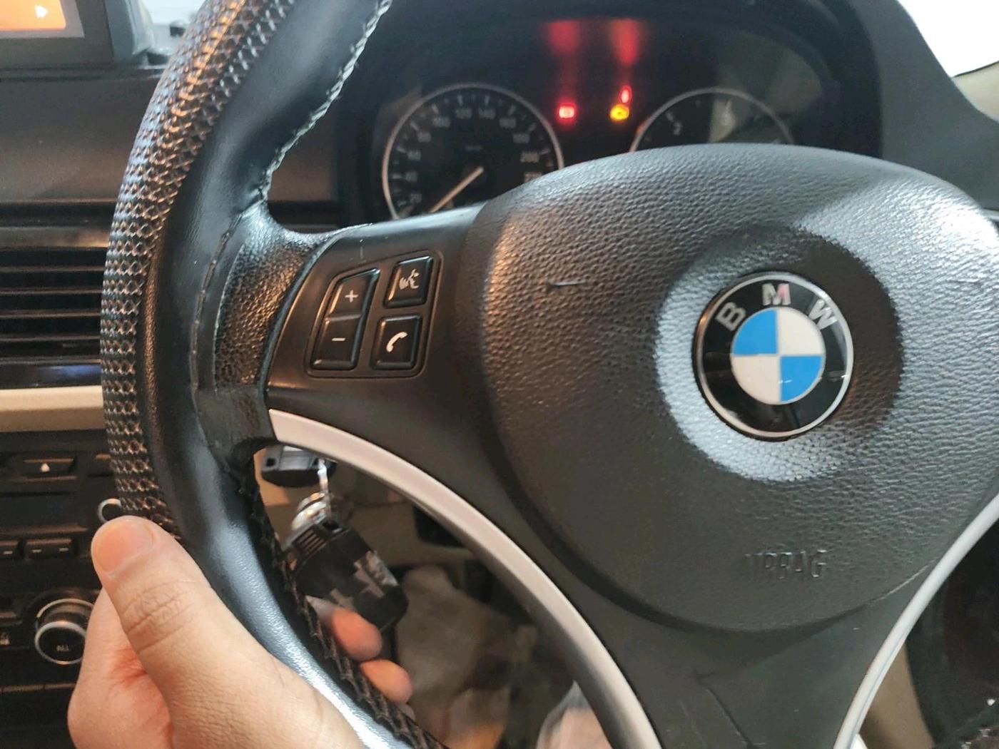 2011 BMW 3 Series 320d, Diesel, Automatic, 1,71,091 km, interior