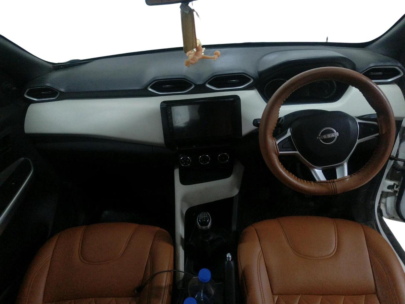 2022 Nissan MAGNITE XE, Petrol, Manual, 35,000 km, interior