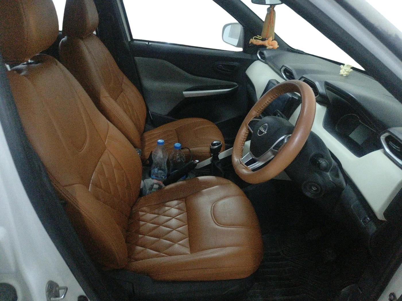 2022 Nissan MAGNITE XE, Petrol, Manual, 35,000 km, interior