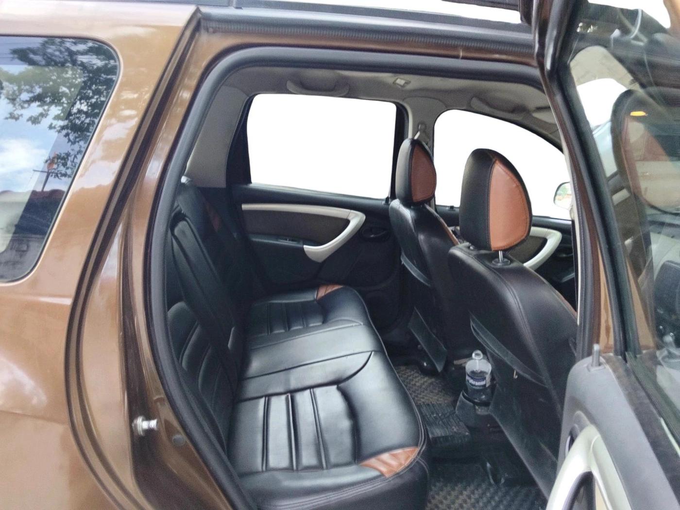 2014 Renault Duster 85 PS RXL DIESEL, Diesel, Manual, 1,09,507 km, interior