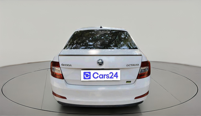2017 Skoda Octavia STYLE PLUS AT 1.8 TSI, Petrol, Automatic, 1,14,024 km, exterior