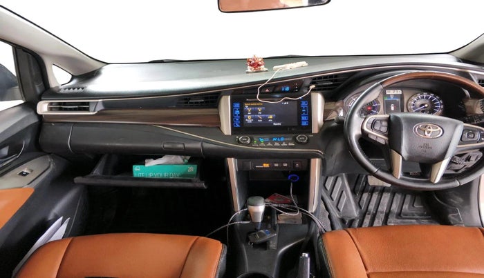 2016 Toyota Innova Crysta 2.8 ZX AT 7 STR, Diesel, Automatic, 1,76,764 km, interior