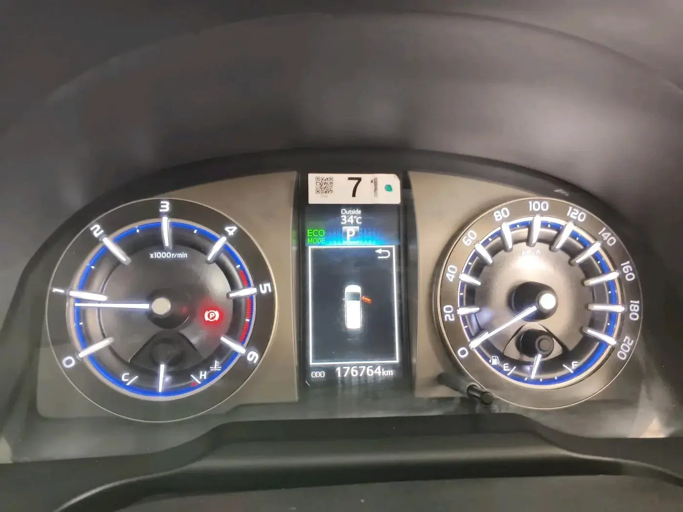 2016 Toyota Innova Crysta 2.8 ZX AT 7 STR, Diesel, Automatic, 1,76,764 km, interior