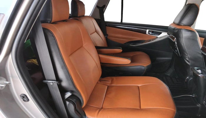 2016 Toyota Innova Crysta 2.8 ZX AT 7 STR, Diesel, Automatic, 1,76,764 km, interior